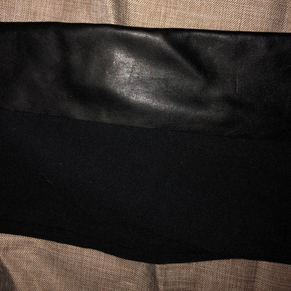 Duo Toned Faux Leather Leggings - Picture 6 of 7